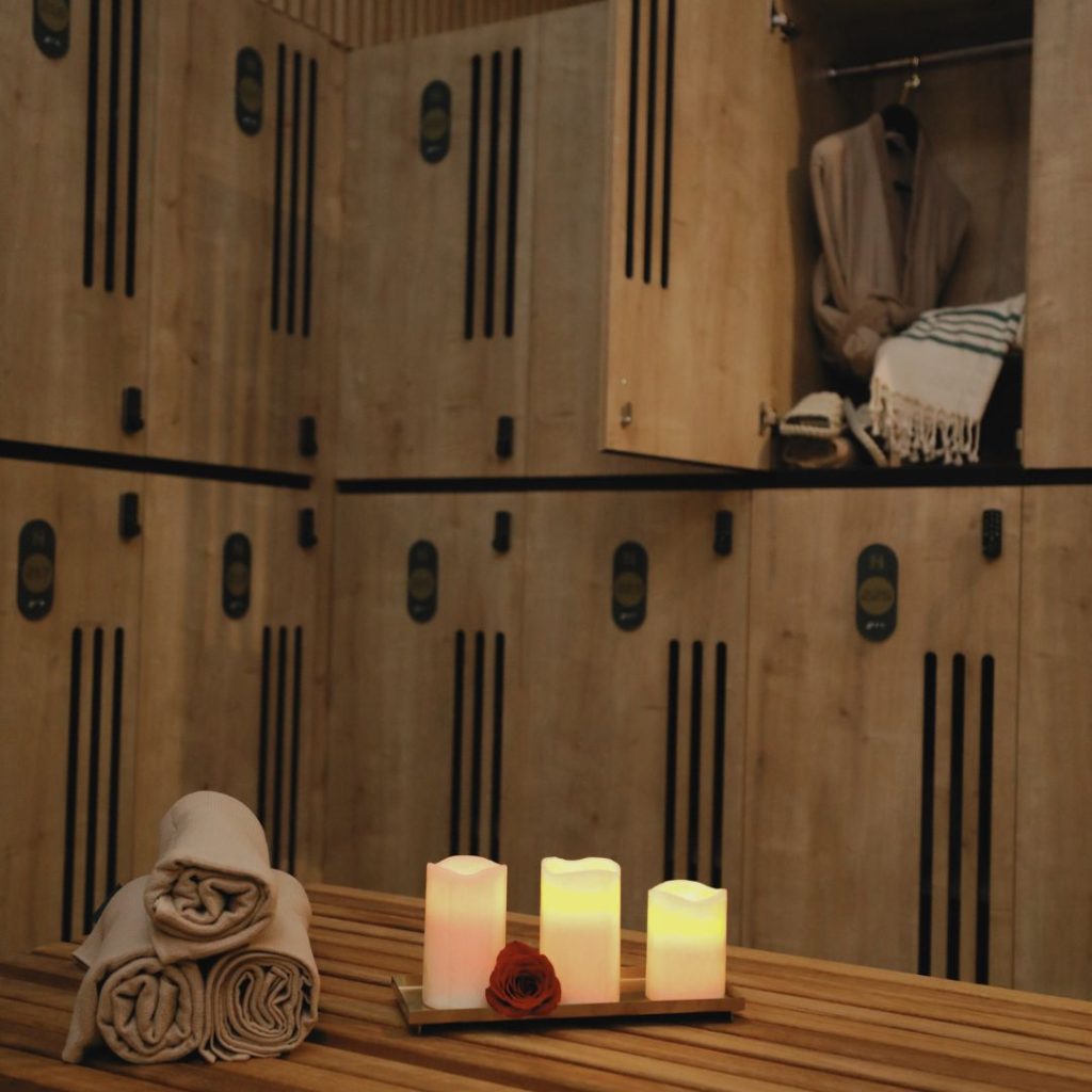 Men's & Women's Lockers in a Miami Luxury Spa